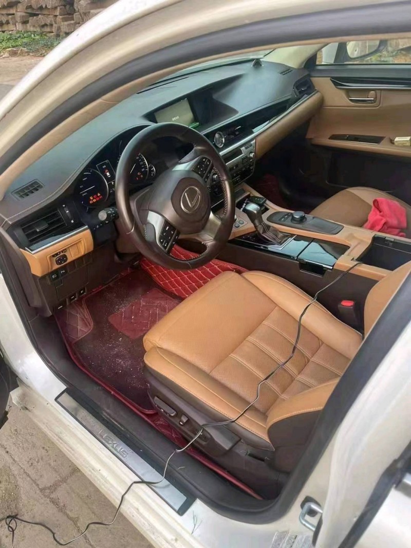 北京17年雷克萨斯ES6