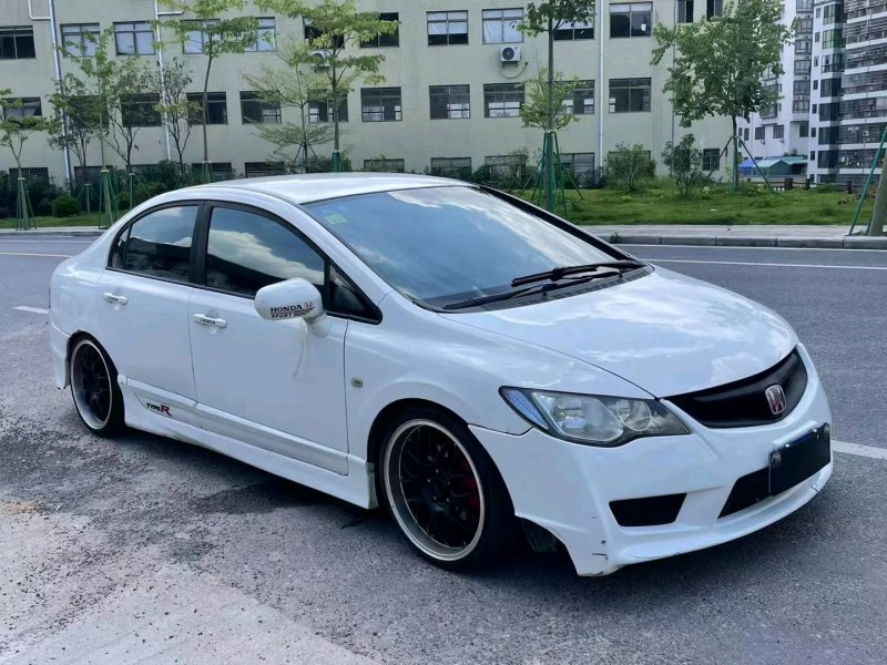 广州13年本田思铭3