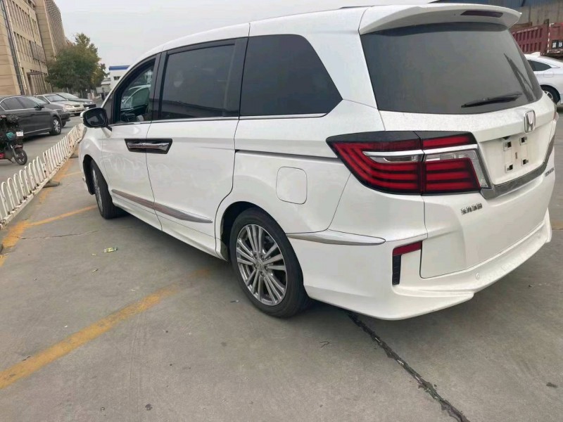 石家庄17年本田艾力绅6