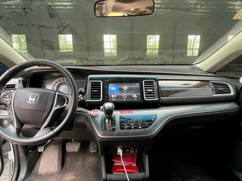 石家庄17年本田艾力绅4