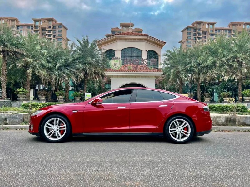 广州14年特斯拉MODEL S7