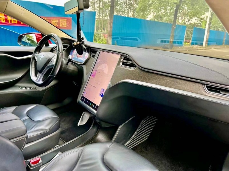 广州14年特斯拉MODEL S4