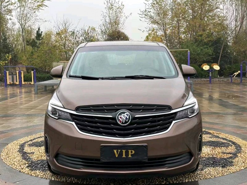 枣庄22年别克GL81