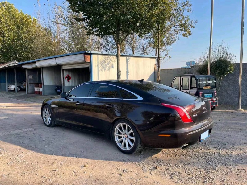 枣庄15年捷豹XJ6