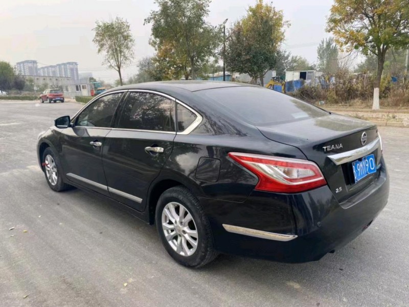 邯郸14年日产天籁4