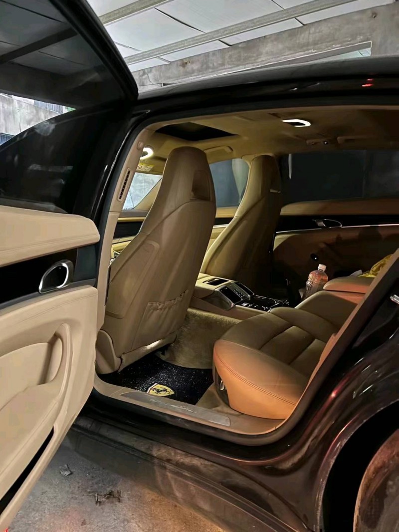 邯郸15年保时捷帕拉梅拉5