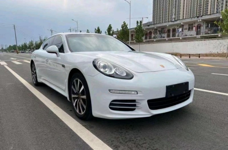 广州14年保时捷帕拉梅拉3