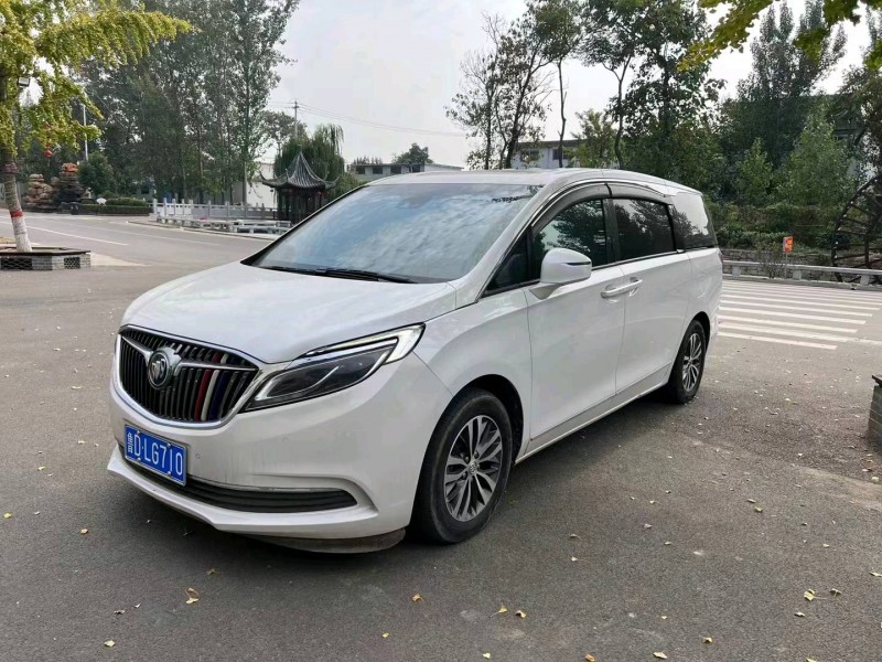 东营16年别克GL81