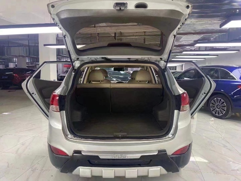 成都11年现代ix357