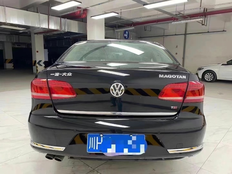 成都17年大众迈腾2