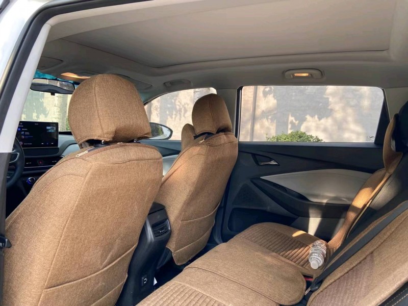 保定20年雪佛兰沃兰多6