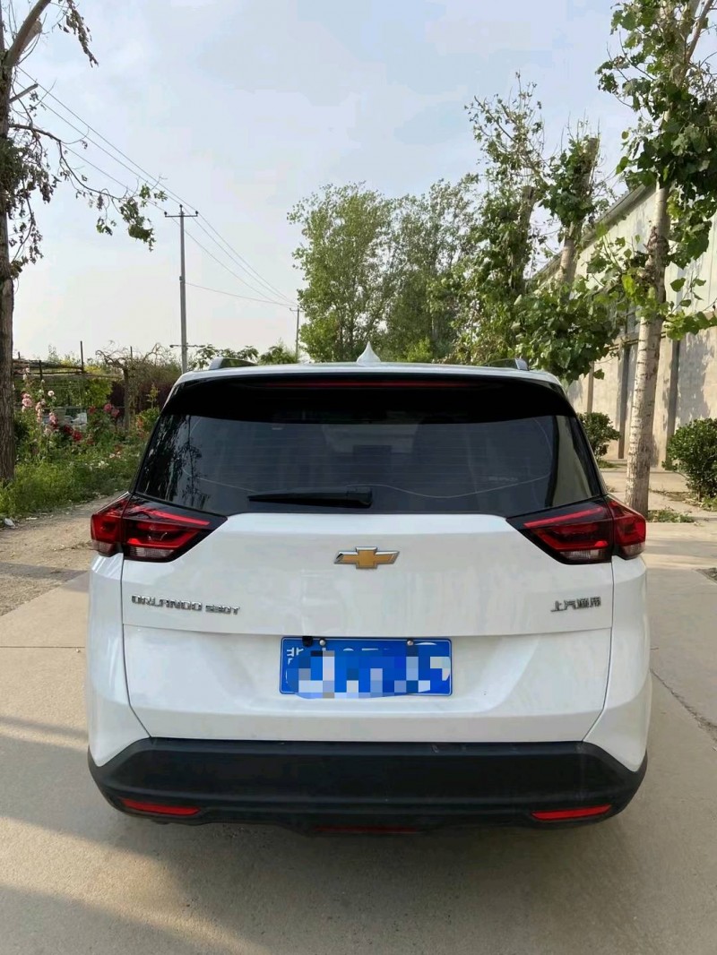 保定20年雪佛兰沃兰多1