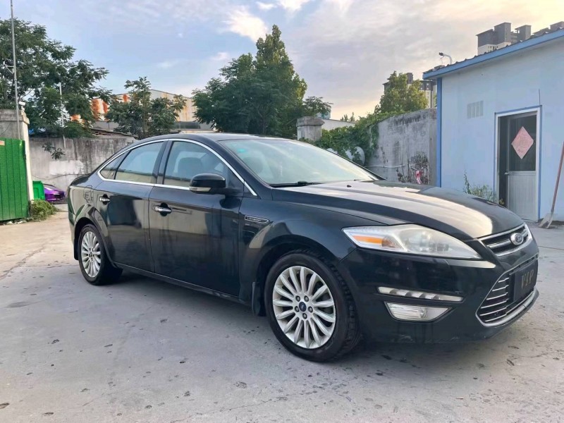 徐州12年福特蒙迪欧-致胜3