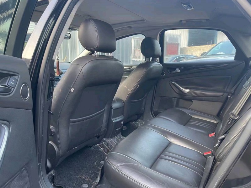 徐州12年福特蒙迪欧-致胜5