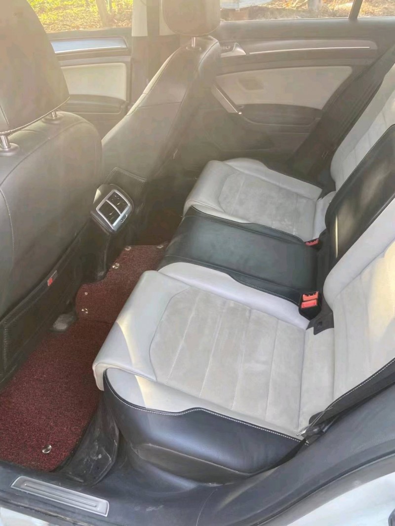 济宁17年大众高尔夫5