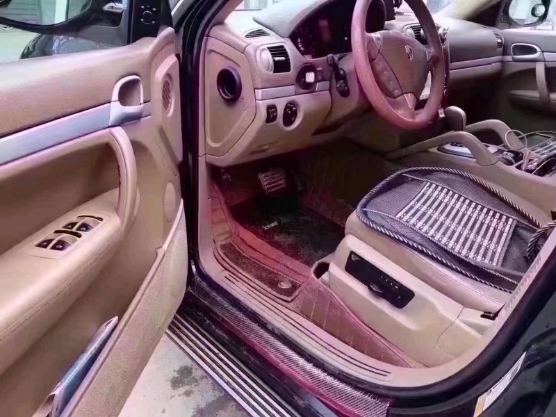 北京09年保时捷卡宴4