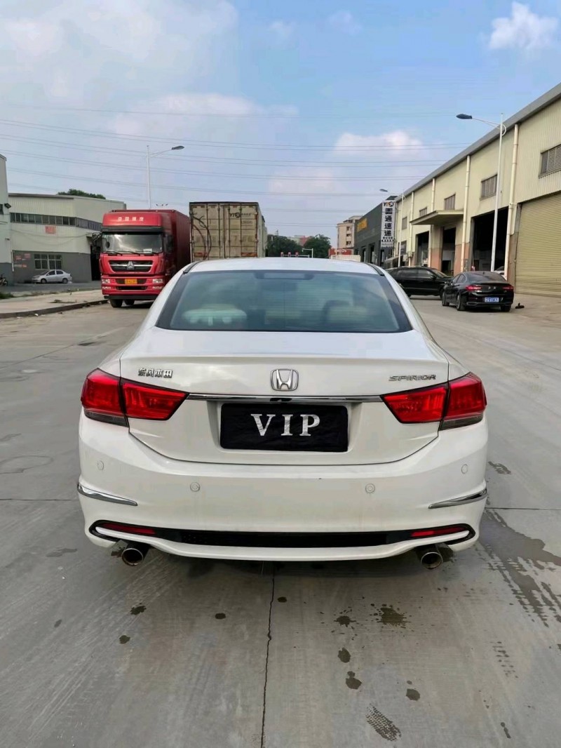 东莞16年本田思铂睿9