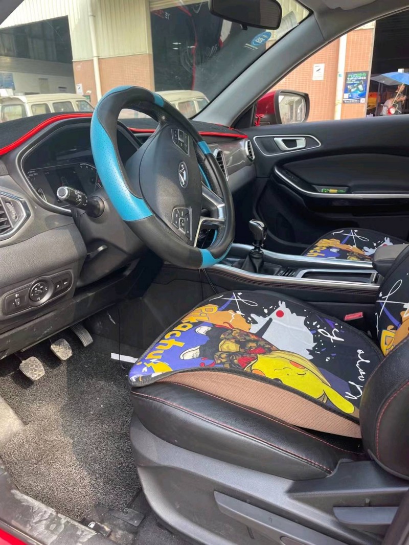 东莞18年奇瑞瑞虎5x6