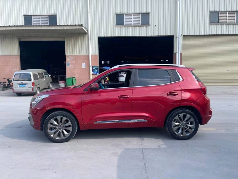 东莞18年奇瑞瑞虎5x2