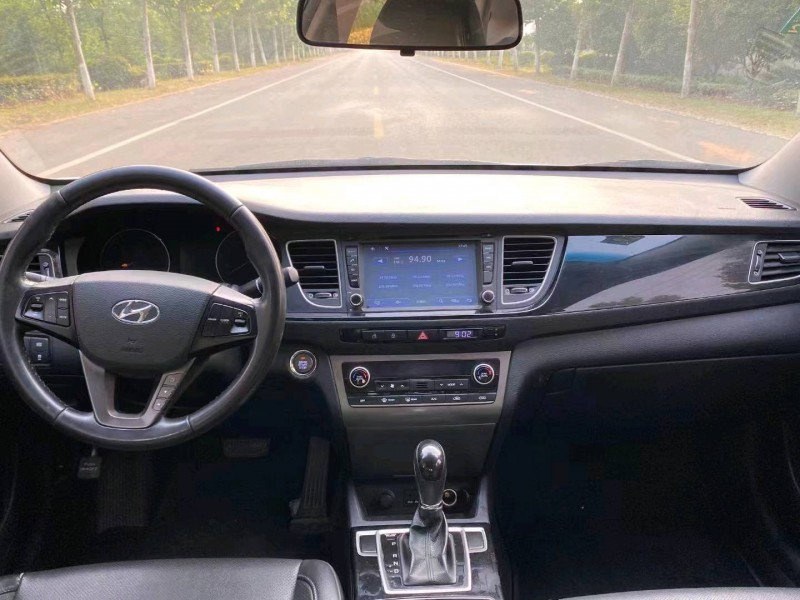 徐州16年现代名图4