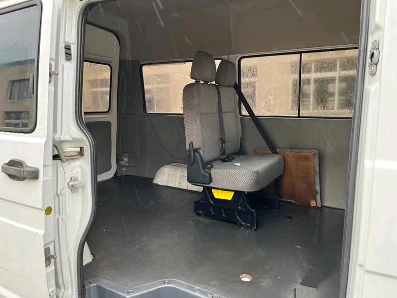 盐城18年依维柯得意5