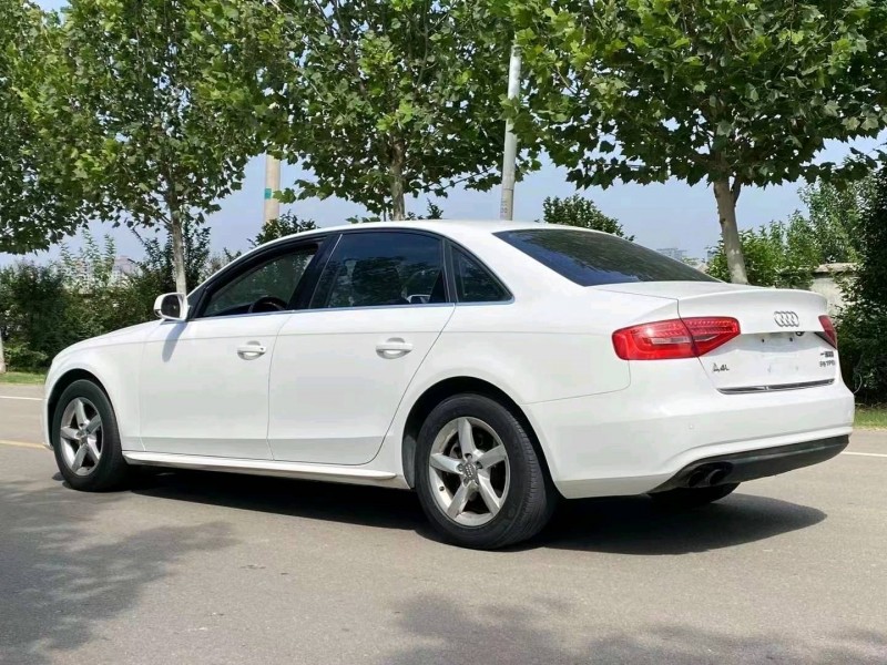 徐州13年奥迪A4L7