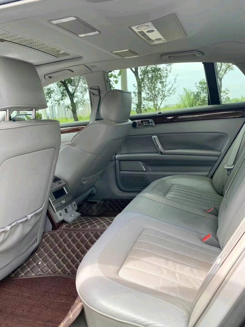 徐州11年大众辉腾5