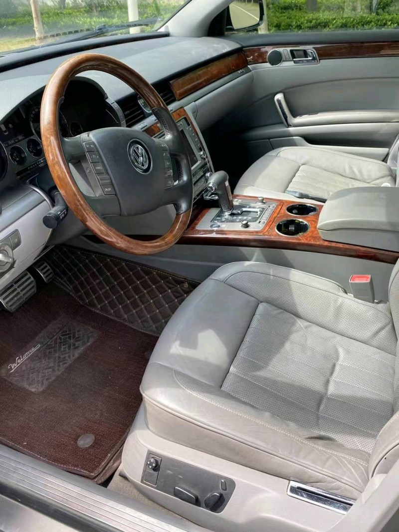 徐州11年大众辉腾4