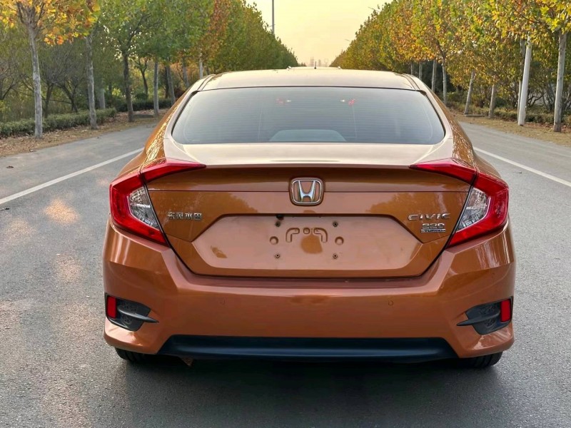 徐州16年本田思域1