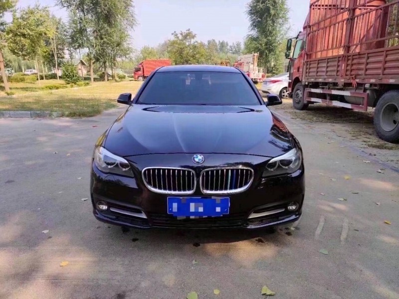 北京17年宝马5系1