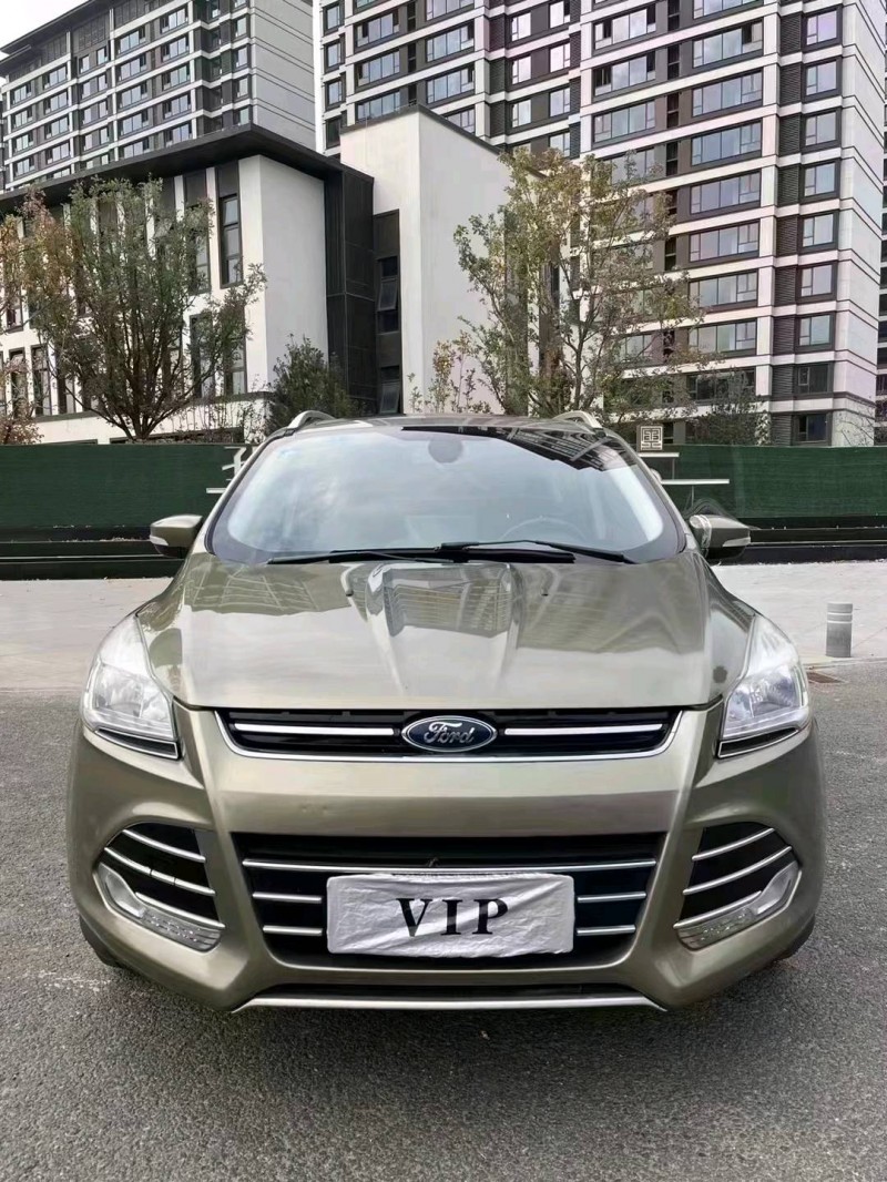 廊坊15年福特翼虎1