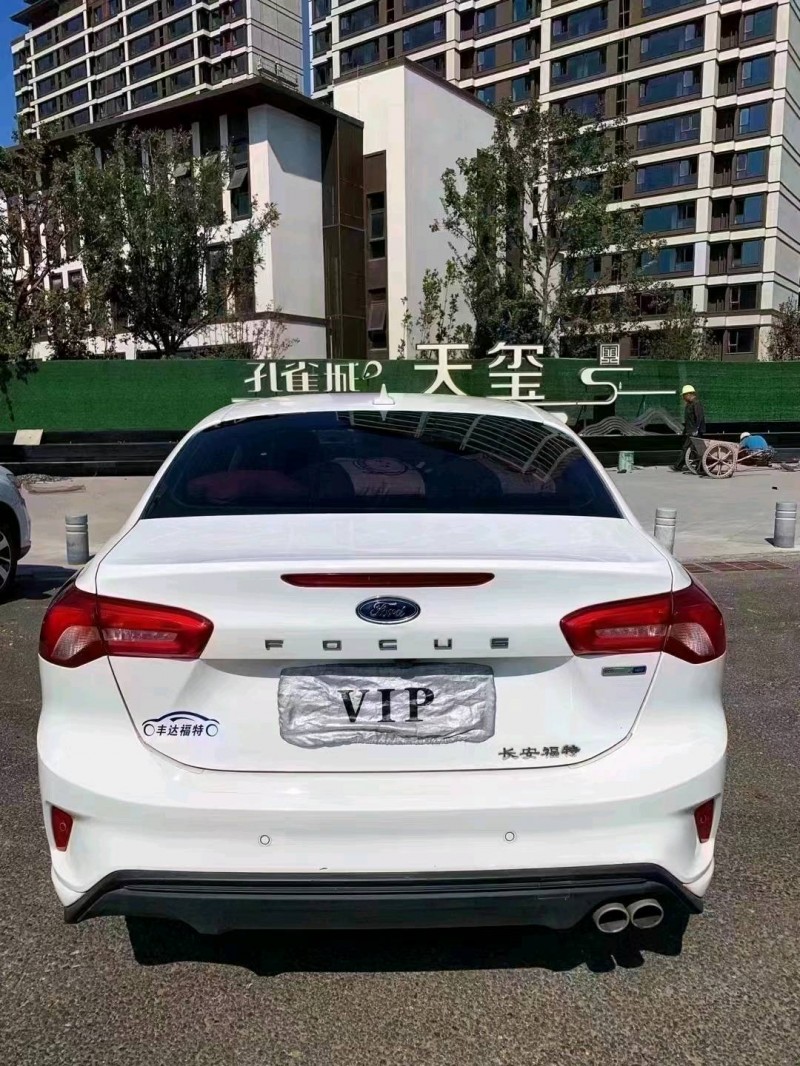 廊坊20年福特福克斯9