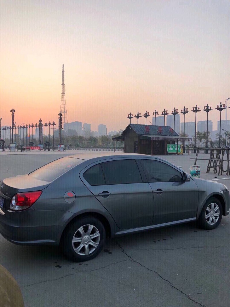 北京13年大众朗逸8