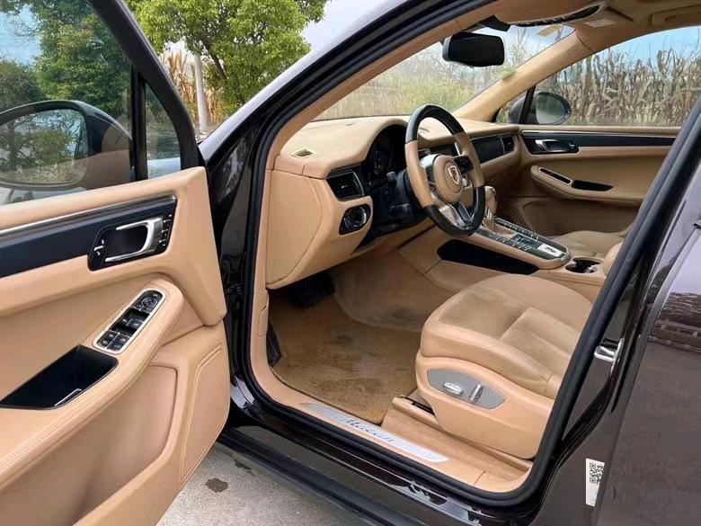 盐城15年保时捷Macan4