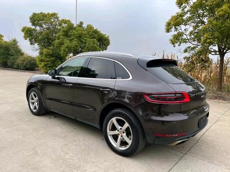盐城15年保时捷Macan9