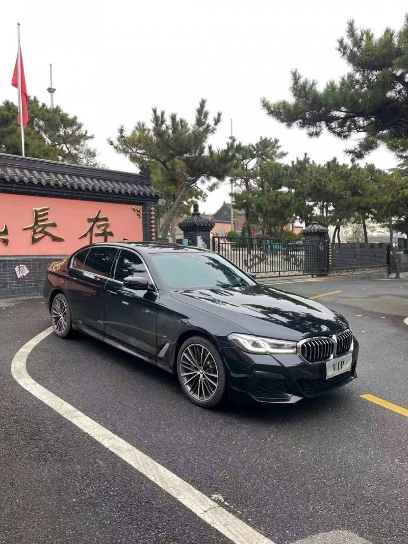 青岛22年宝马5系7