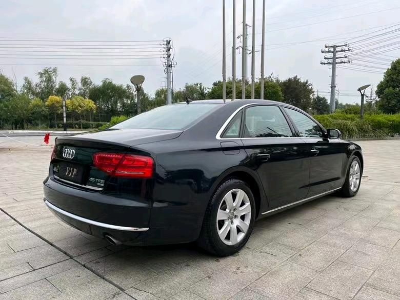 盐城12年奥迪A8L8