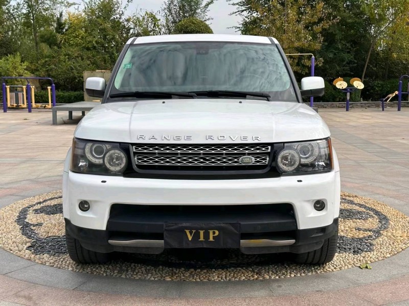 青岛13年路虎揽胜运动9