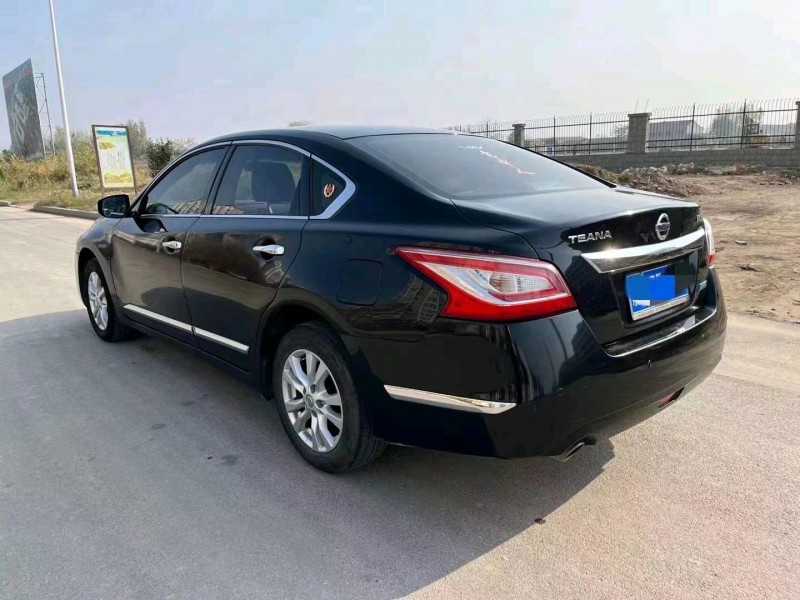 枣庄14年日产天籁5