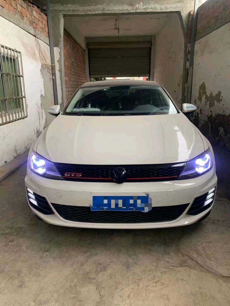 保定19年大众凌渡1