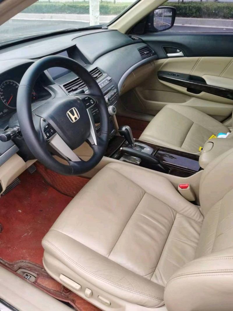 东营10年本田雅阁5