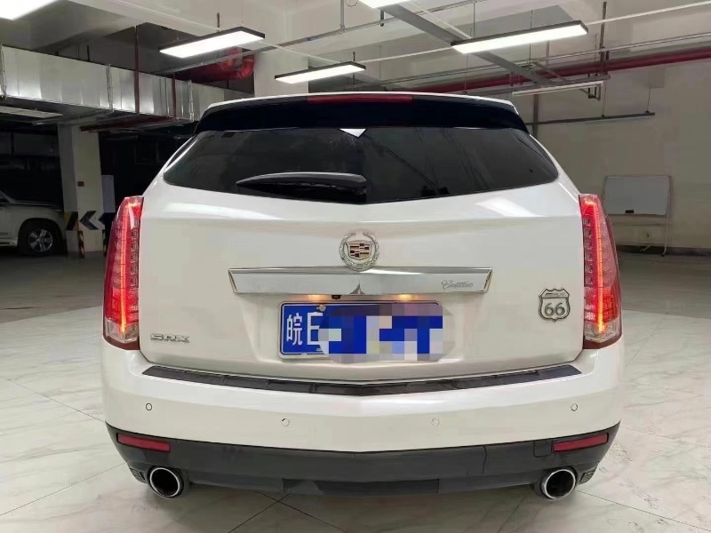 成都14年凯迪拉克SRX3
