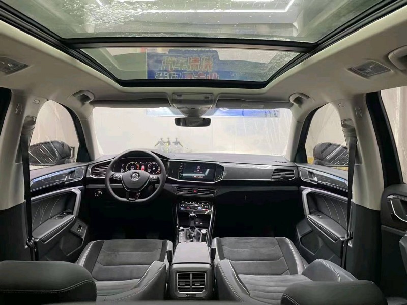 邯郸20年大众探岳6