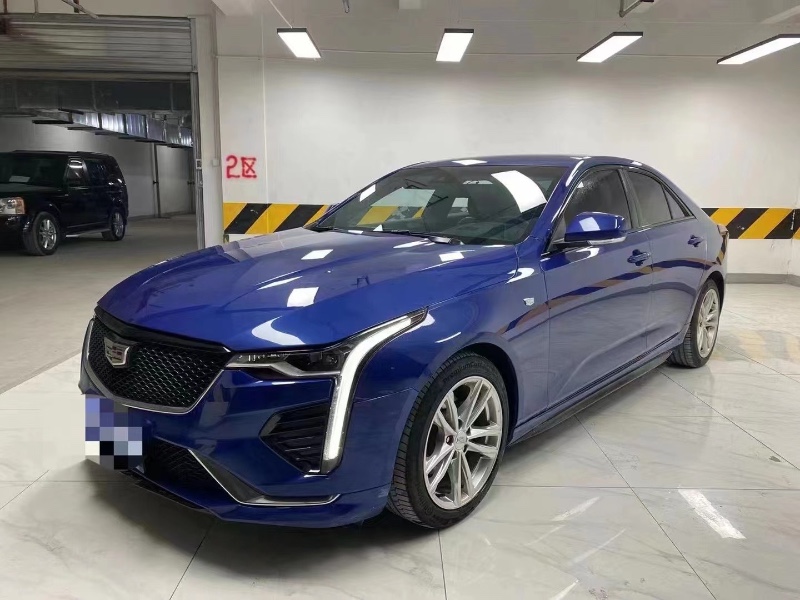 成都20年凯迪拉克CT42