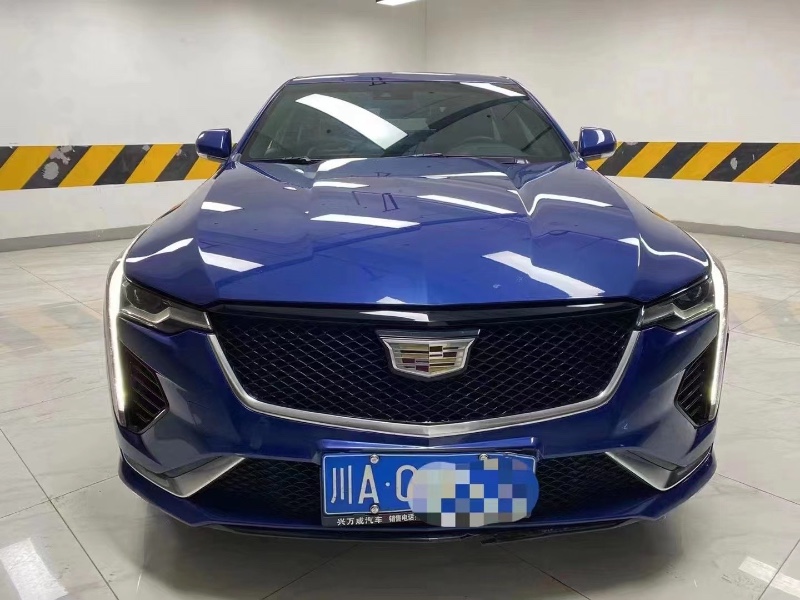 成都20年凯迪拉克CT41