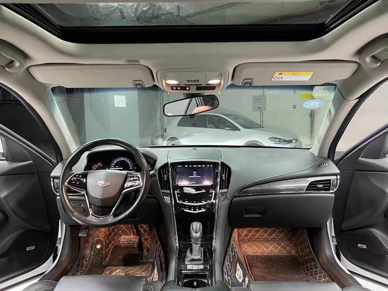 成都19年凯迪拉克ATS6