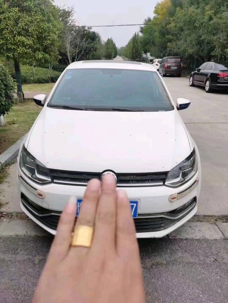 青岛18年大众polo1
