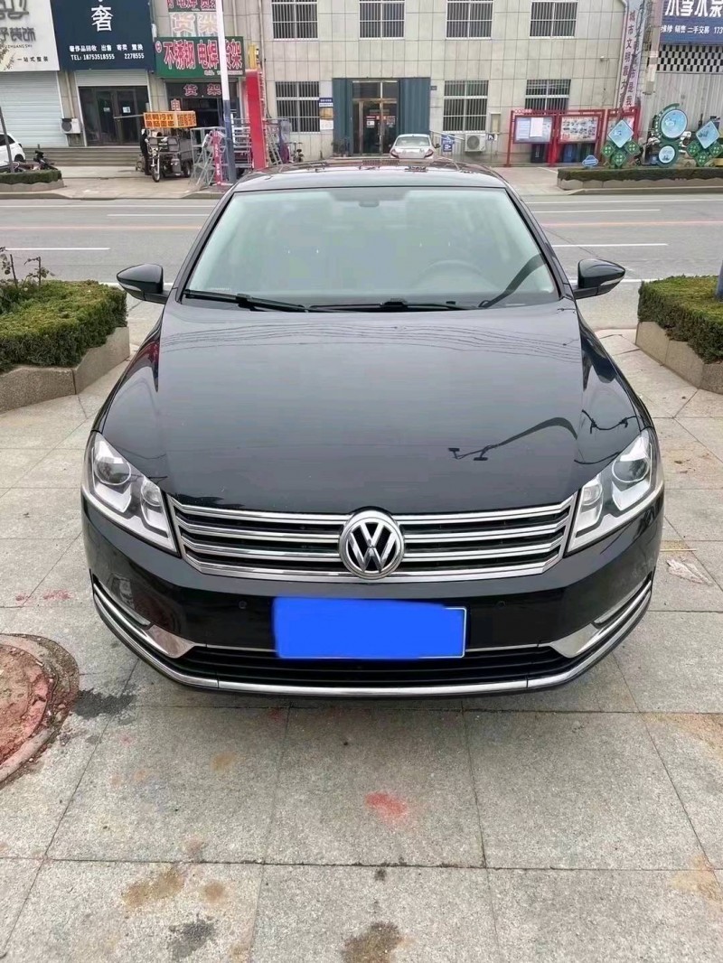 青岛14年大众迈腾1