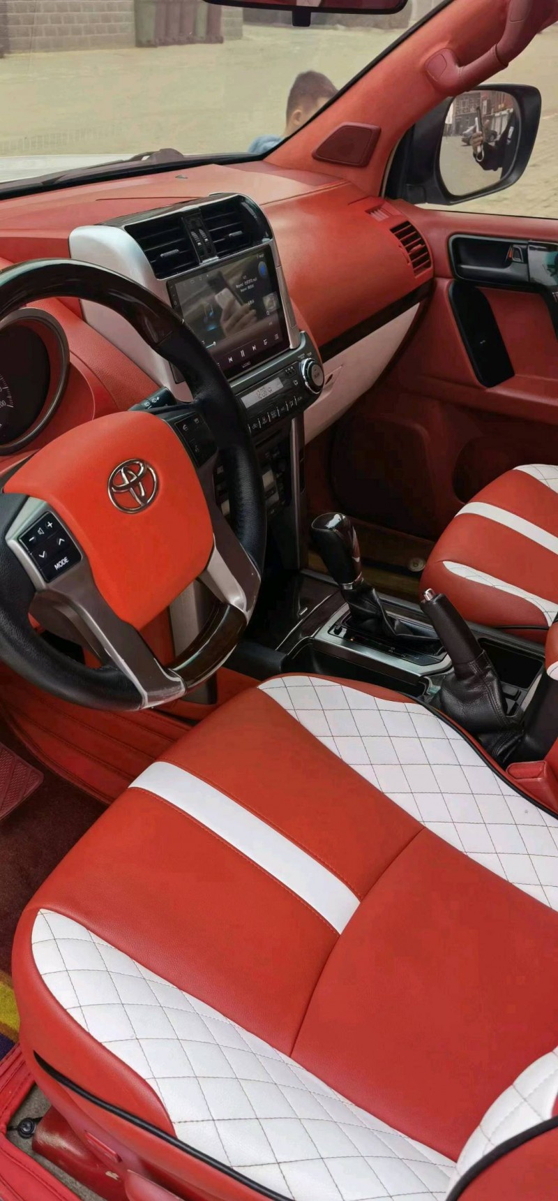 邯郸13年丰田普拉多4