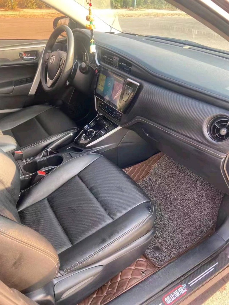 淮南18年丰田雷凌4